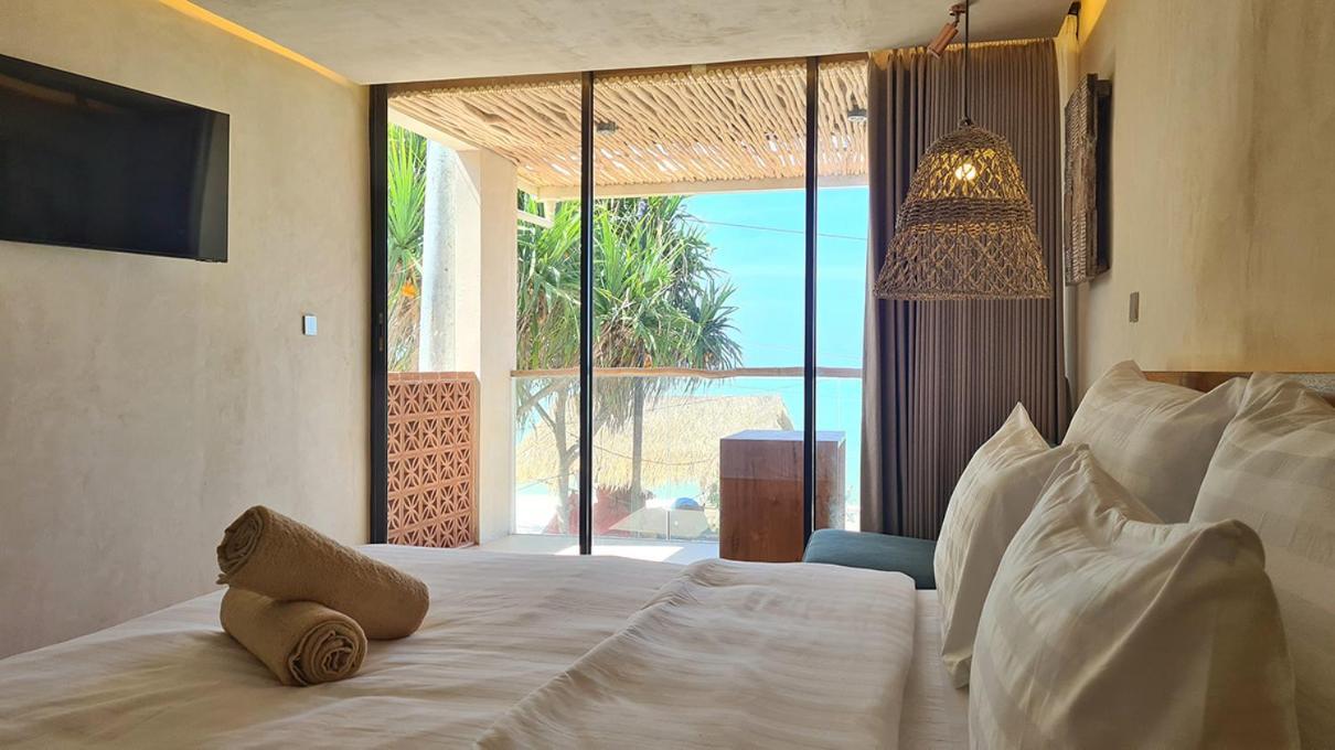 Shore Thing Gili Air Beachfront Apartment Esterno foto