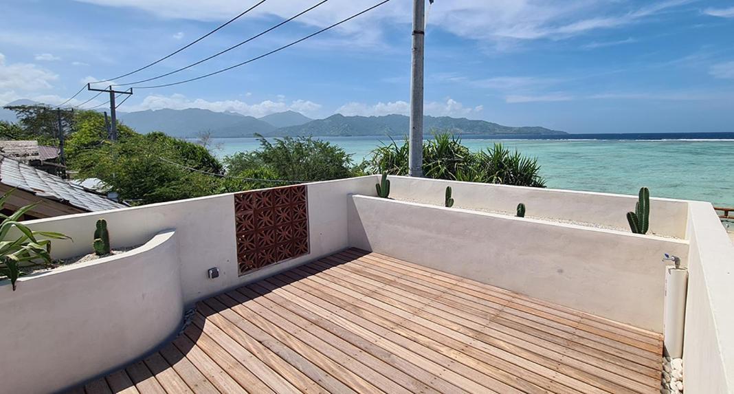 Shore Thing Gili Air Beachfront Apartment Esterno foto